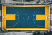 世界游泳混合接力赛出现多队突破性战术革新，4×100混合游泳接力